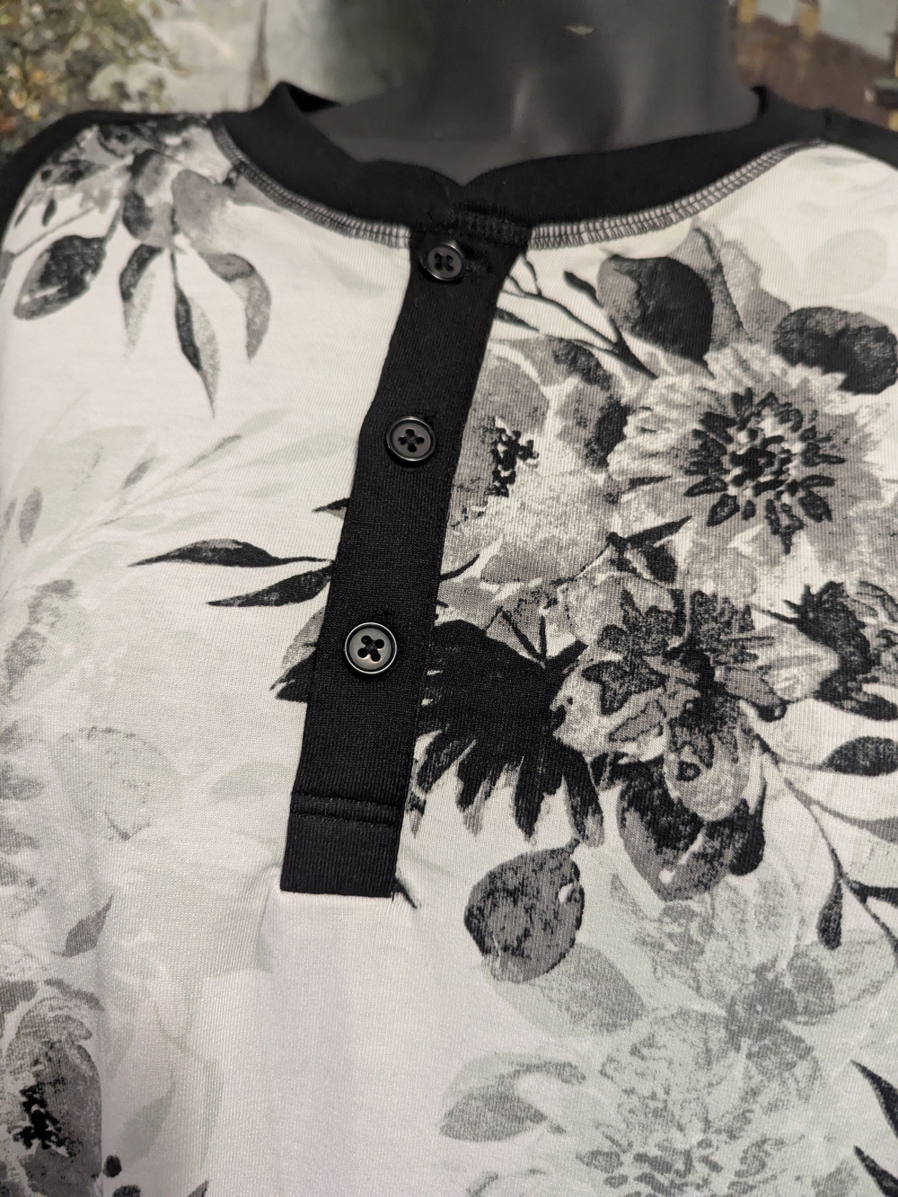 Black and White Floral Henley